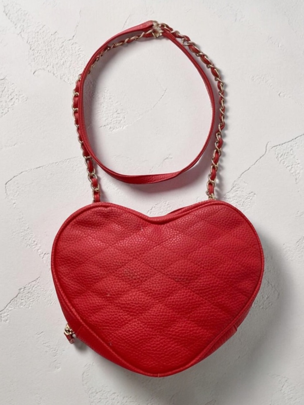 Justfab Vintage Y2K Quilted Pebbled Leather Red Heart Crossbody Bag